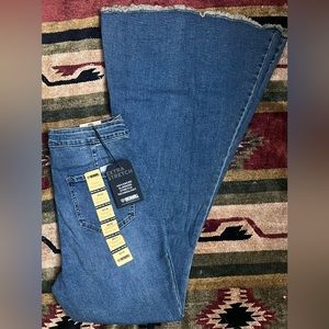 🔥🔥Rock and Roll Denim raw hem bells EXTRA STRETCH